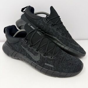 Nike Mens Free Run 5.0 Next Nature Sneaker Sz 11.5 Black Off Noir CZ1884-004 EUC